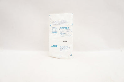 BD 352057 Falcon Polystyrene Round-Bottom Tube 14mL, Style 17x100mm - Bag of 25